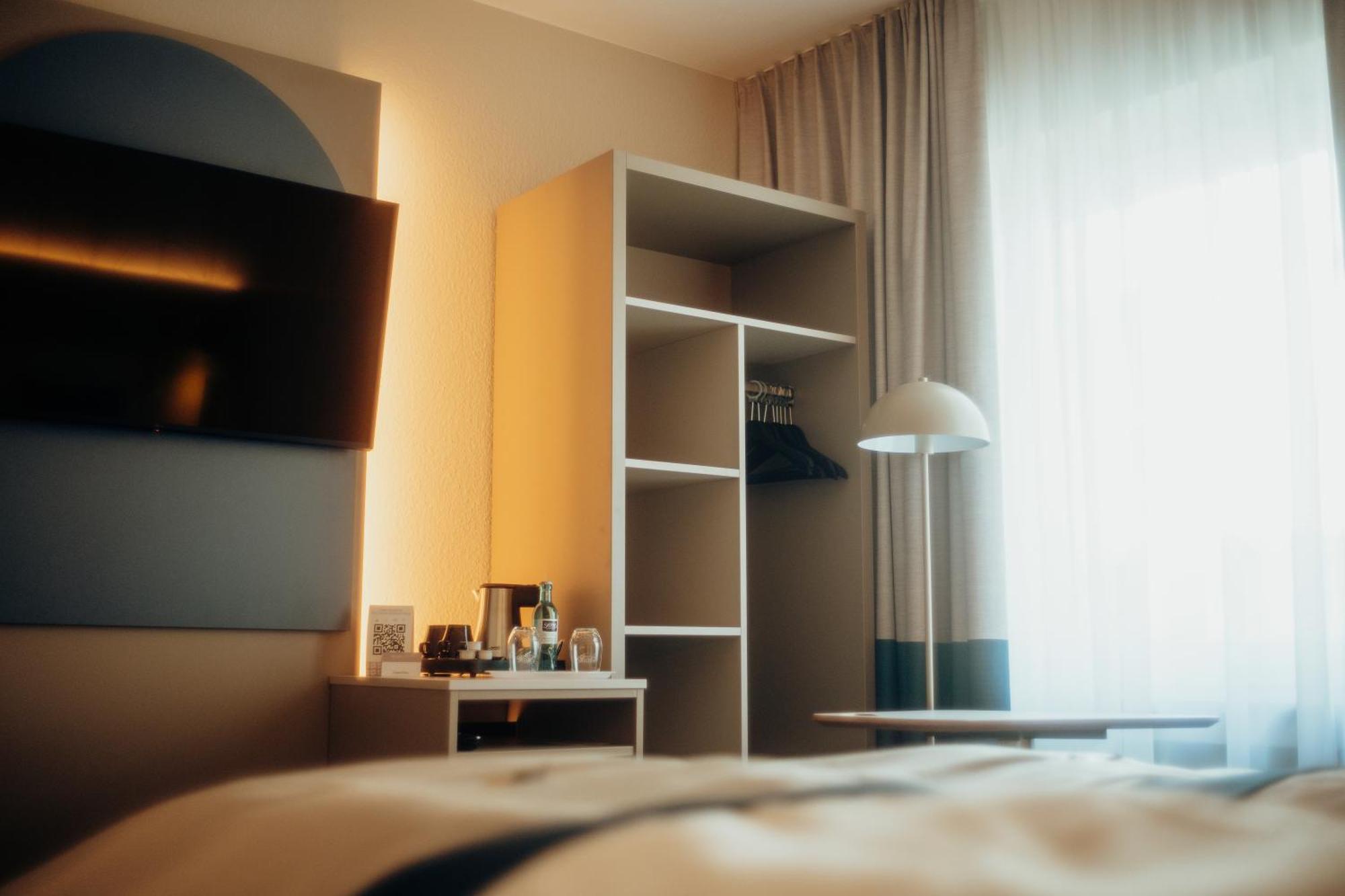 Guestified Liyana Hotel Ратінген Екстер'єр фото