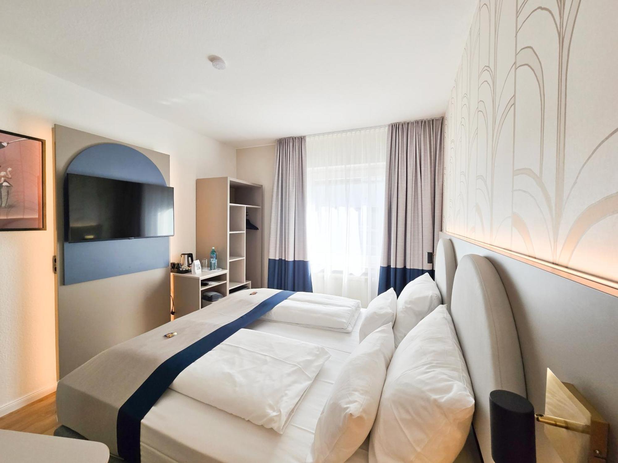 Guestified Liyana Hotel Ратінген Екстер'єр фото